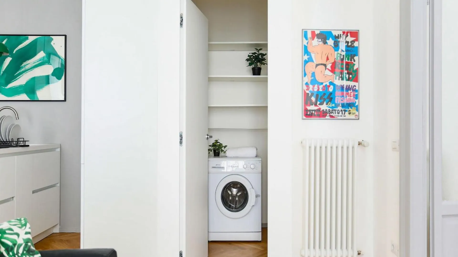 The Best Rent - Colorful Apartment Milan City Center
