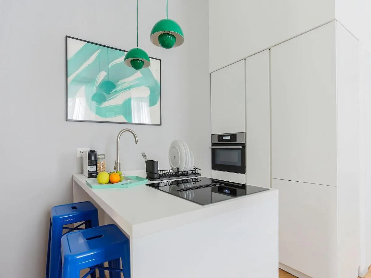The Best Rent - Colorful Apartment Milan City Center